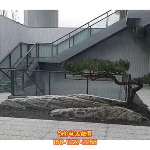 園林酒店假山景觀雕塑，美化環(huán)境提升品質(zhì)