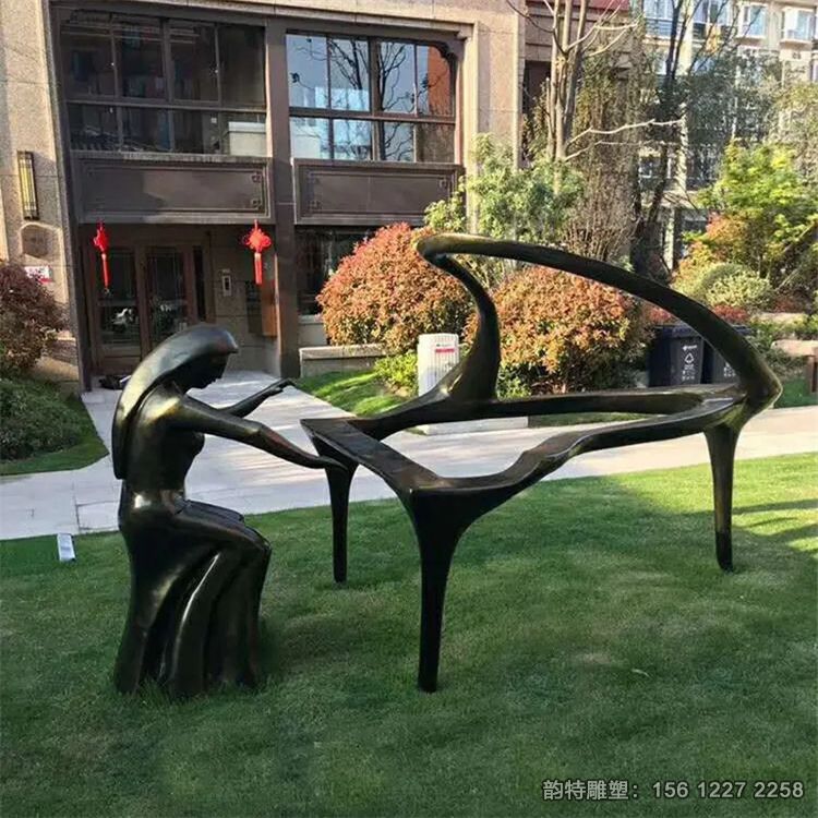 彈鋼琴雕塑09 彈鋼琴雕塑09