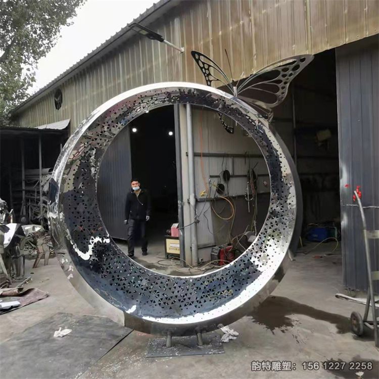 不銹鋼月亮圓環雕塑90