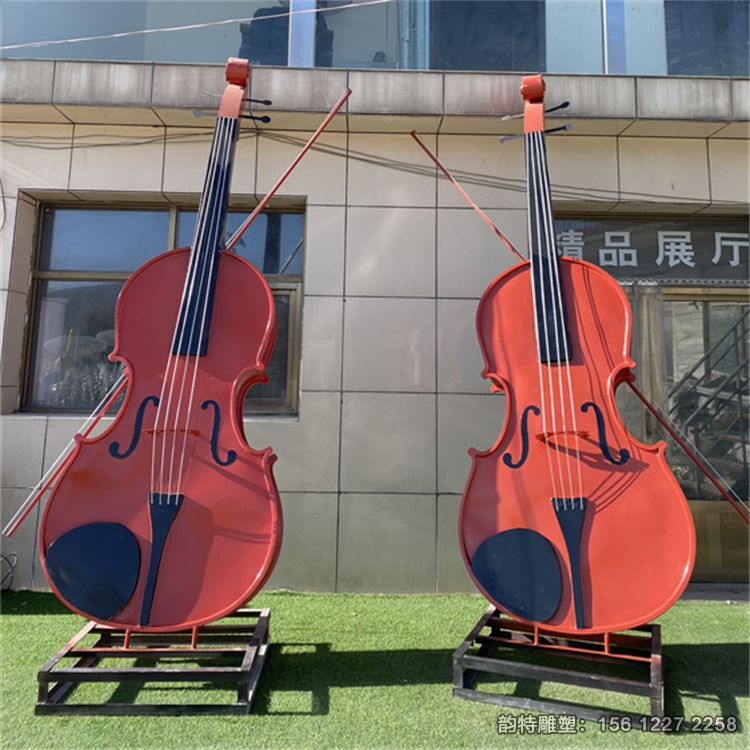 大提琴雕塑14