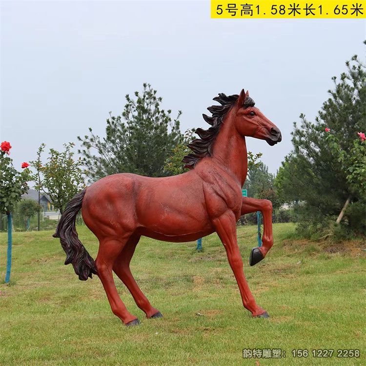 玻璃鋼仿真馬雕塑案例分享