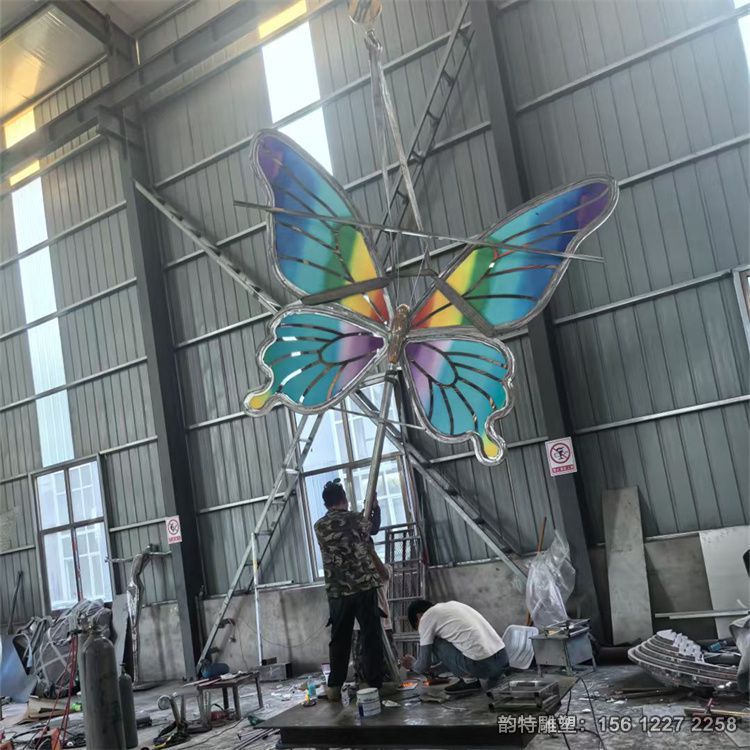 客戶定制款發(fā)光不銹鋼蝴蝶雕塑造型 美觀大氣結(jié)實(shí)耐用